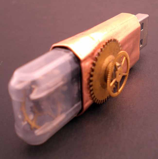 steampunk-usb-jump-drive_4 Steampunk USB Drive